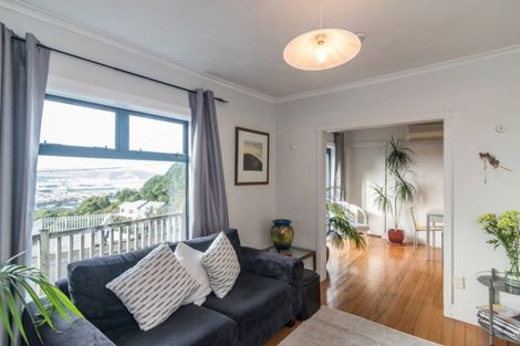 Photo of property in 92 Duncan Terrace, Kilbirnie, Wellington, 6022