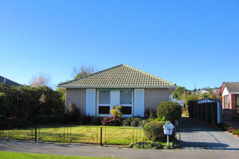 Photo of property in 15 Waipara Street, Cracroft, Christchurch, 8025