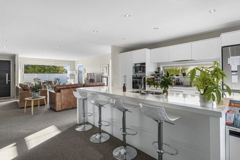 Photo of property in 16 Saint Pauls Drive, Brookfield, Tauranga, 3110