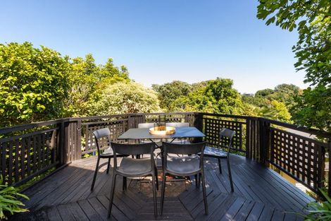 Photo of property in 79 Milton Road, Bluff Hill, Napier, 4110