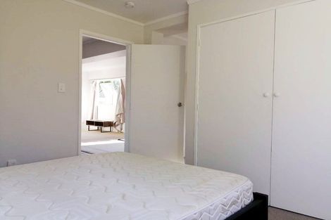 Photo of property in 1/30 Houston Place, Bayview, Auckland, 0629