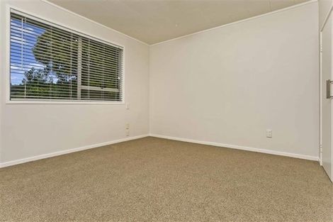 Photo of property in 1/115 Canongate Street, Birkdale, Auckland, 0626