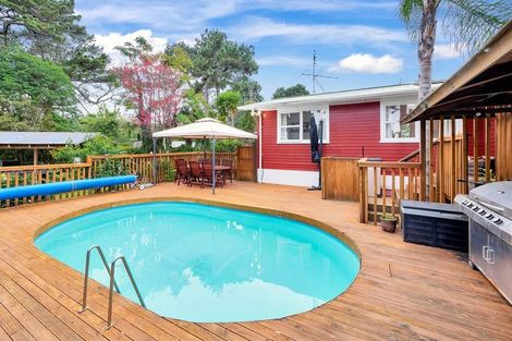 Photo of property in 43 Glendene Avenue, Glendene, Auckland, 0602