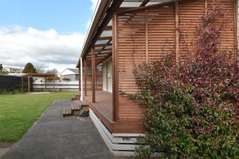 Photo of property in 17 Saint Andrews Drive, Tokoroa, 3420