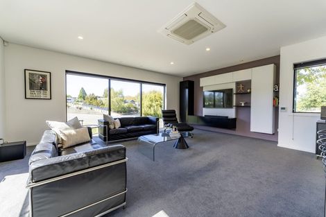 Photo of property in 124 Mountain View Road, Gleniti, Timaru, 7910