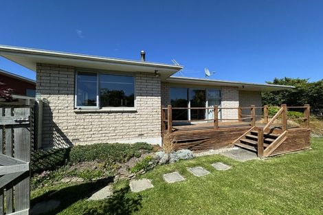 Photo of property in 22 Kinmont Crescent, Kinmont Park, Mosgiel, 9024