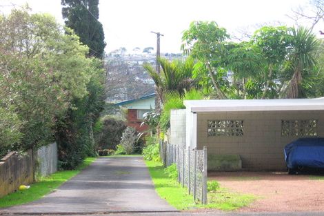 Photo of property in 131 Waimumu Road, Massey, Auckland, 0614