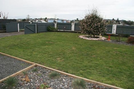 Photo of property in 70 Great South Road, Huntly, 3700