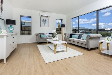 Photo of property in 75 Clarks Beach Road, Clarks Beach, 2122