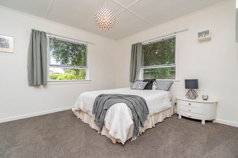 Photo of property in 17 Pyle Road West, One Tree Point, 0118