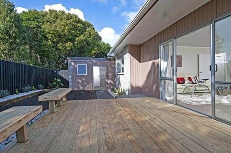 Photo of property in 2/32a Reagan Road, Manukau, Auckland, 2025