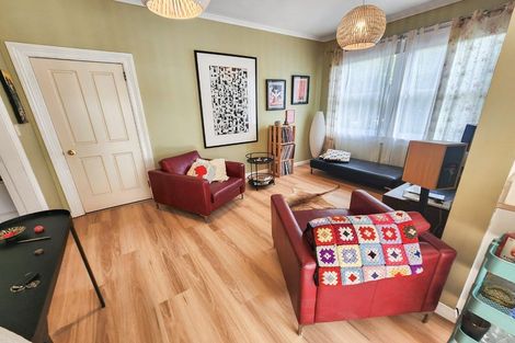 Photo of property in 26 Main Street, Hospital Hill, Napier, 4110