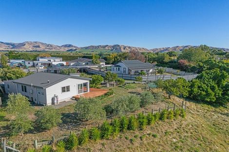 Photo of property in 8 Tetley Street, Seddon, 7210