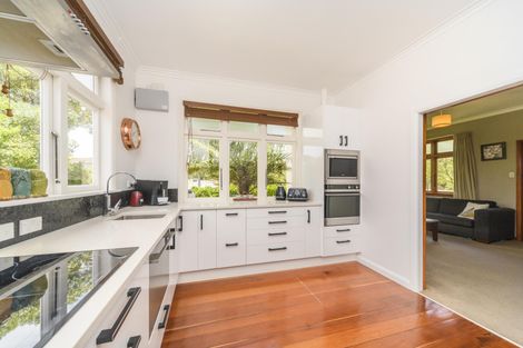Photo of property in 95 Churchill Avenue, Hokowhitu, Palmerston North, 4410