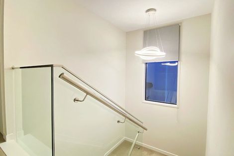 Photo of property in 12 Kea Road, Silverdale, 0932