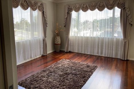 Photo of property in 5 Dawood Place, The Gardens, Auckland, 2105