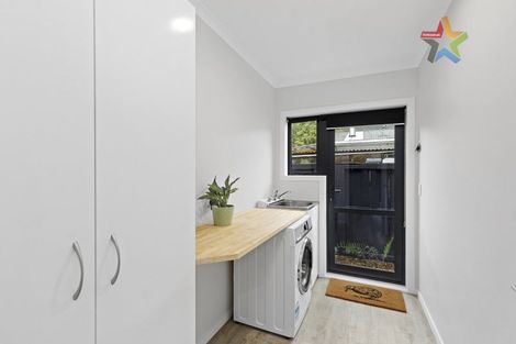 Photo of property in 428a Stokes Valley Road, Stokes Valley, Lower Hutt, 5019