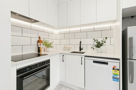 Photo of property in 49 Cypress Drive, Maungaraki, Lower Hutt, 5010