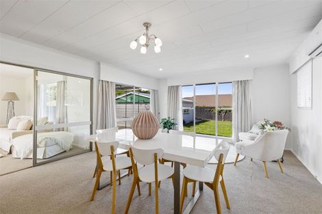 Photo of property in 44 Teesdale Street, Burnside, Christchurch, 8053