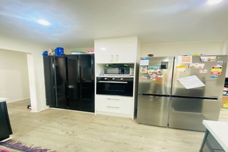 Photo of property in 1/117 Clevedon Road, Papakura, 2110