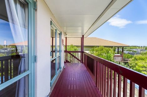 Photo of property in 30 Midshipman Court, Gulf Harbour, Whangaparaoa, 0930