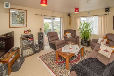 Photo of property in 18 Denham Terrace, Waikari, 7420