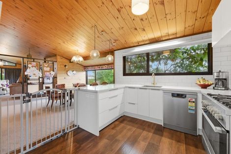 Photo of property in 10a Virginia Place, Whalers Gate, New Plymouth, 4310