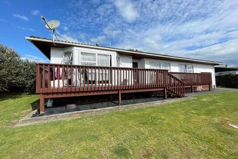 Photo of property in 32 Waimate Crescent, Tokoroa, 3420