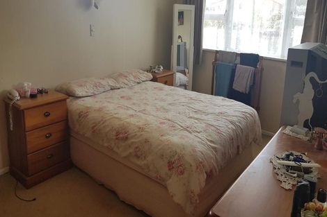 Photo of property in 15 Charles Street, Clouston Park, Upper Hutt, 5018