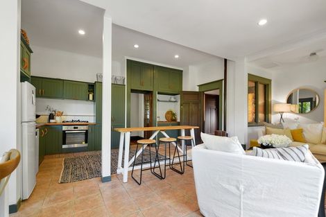 Photo of property in 37 Myrtle Street, Hamilton East, Hamilton, 3216