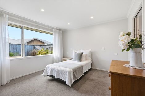 Photo of property in 1 Puketutu Grove, Motueka, 7120