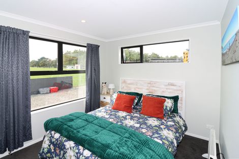 Photo of property in 359 Moreton Road, Parkvale, Carterton, 5792