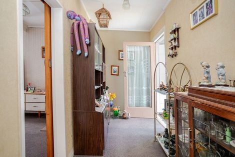 Photo of property in 4 Otanga Street, Dannevirke, 4930