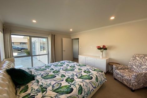 Photo of property in 29 Chadwick Place, Rototuna North, Hamilton, 3210