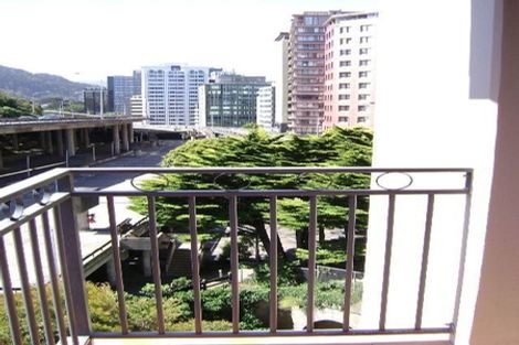 Photo of property in Atrium Apartments, 2n/154 The Terrace, Wellington Central, Wellington, 6011