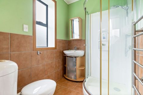 Photo of property in 344 Glengarry Road, Glen Eden, Auckland, 0602