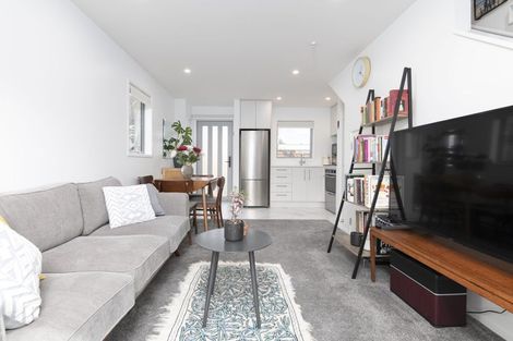 Photo of property in 6/318 Oxford Terrace, Avalon, Lower Hutt, 5011