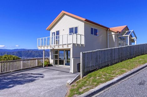 Photo of property in 3 Jasmine Grove, Maungaraki, Lower Hutt, 5010