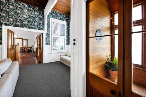 Photo of property in 76 Turuturu Road, Hawera, 4674