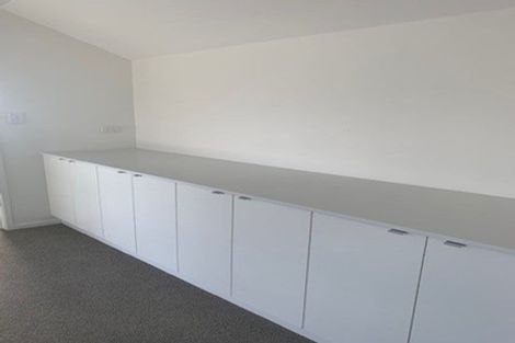 Photo of property in 74 Tahuhu Road, Mount Wellington, Auckland, 1062