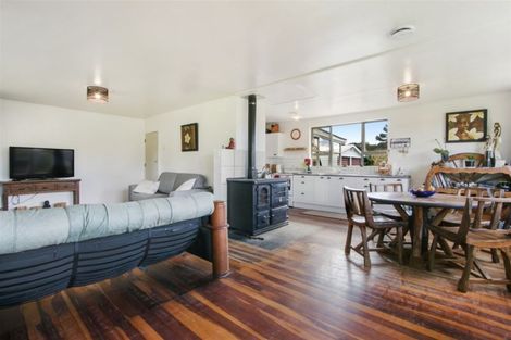 Photo of property in 381 Waihi Beach Road, Waihi, 3681