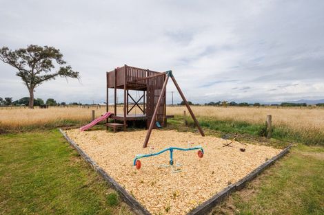 Photo of property in 1061 Taonui Road, Colyton, Feilding, 4775
