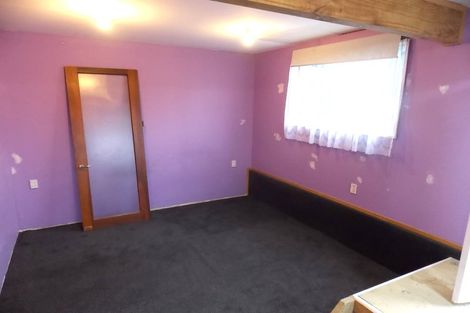 Photo of property in 31 Fenchurch Grove, Stokes Valley, Lower Hutt, 5019