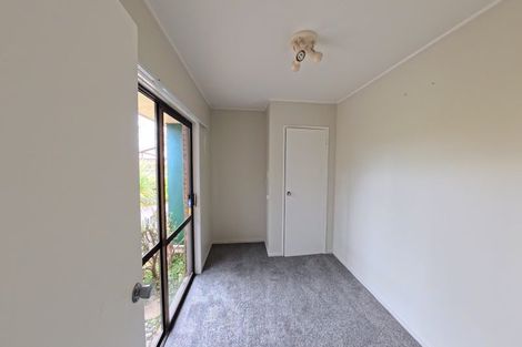 Photo of property in 55 Walworth Avenue, Pakuranga Heights, Auckland, 2010