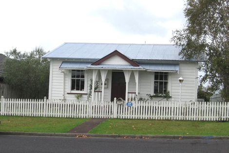 Photo of property in 1/141 Colwill Road, Massey, Auckland, 0614
