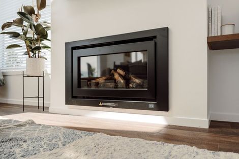 Photo of property in 35 Maunganamu Drive, Wharewaka, Taupo, 3330