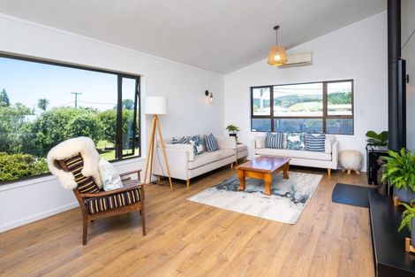 Photo of property in 68 Harper Road, Waimarama, Havelock North, 4294