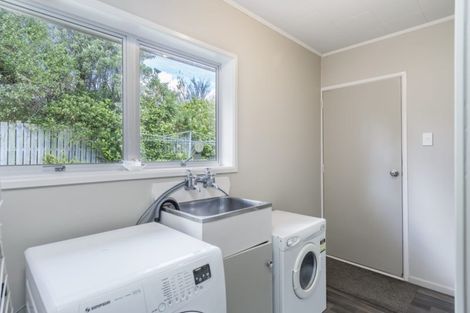 Photo of property in 24 Walton Road, Paraparaumu Beach, Paraparaumu, 5032