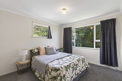 Photo of property in 136a Seaview Road, Westown, New Plymouth, 4310