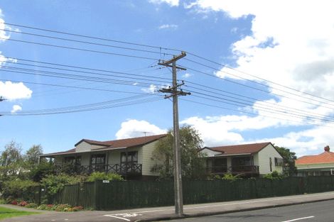 Photo of property in 1/136 Calliope Road, Stanley Point, Auckland, 0624